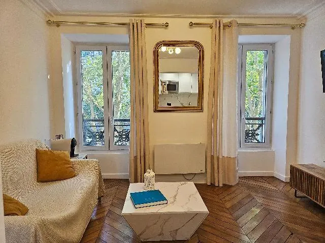 Super Appartement, 2 Chambres Paris 0*,  France