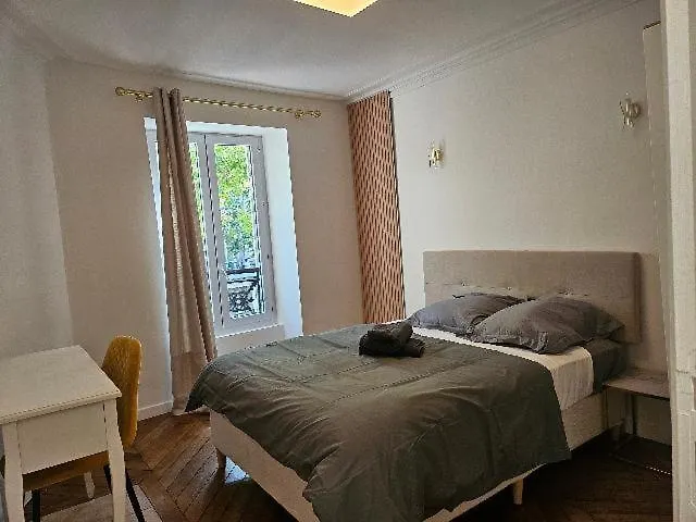 Super Appartement, 2 Chambres Paris 0*,