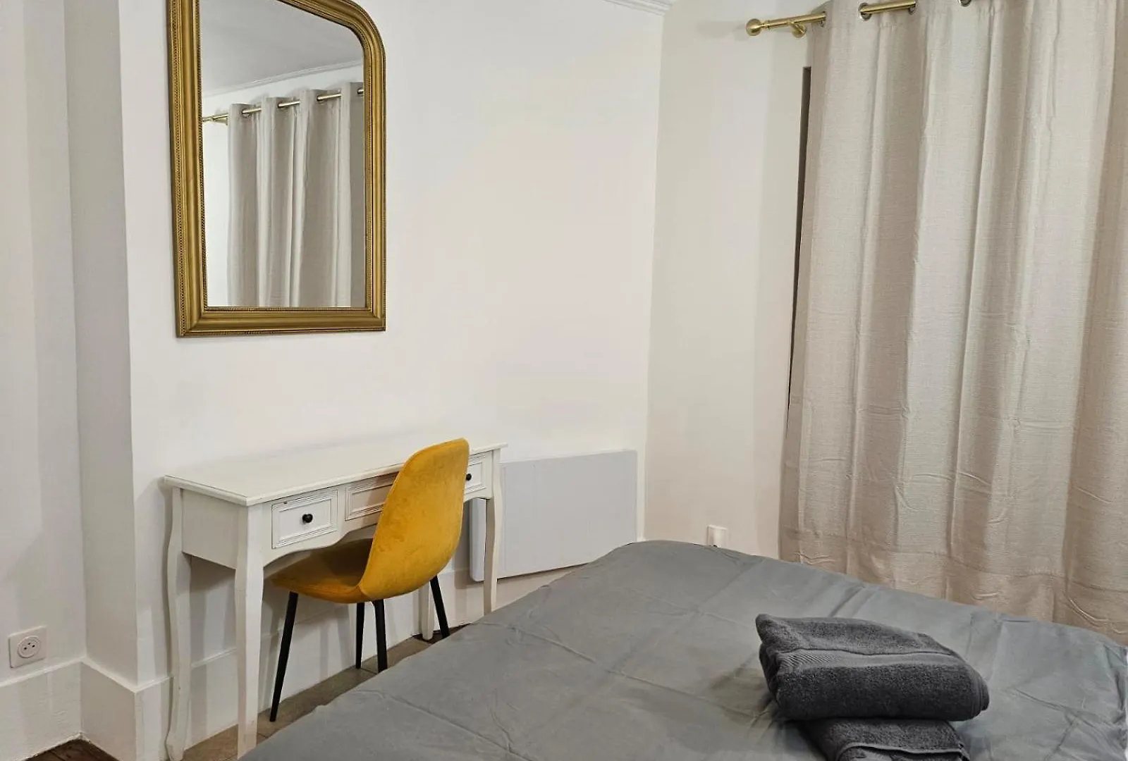 Super Appartement, 2 Chambres Paris Apartment
